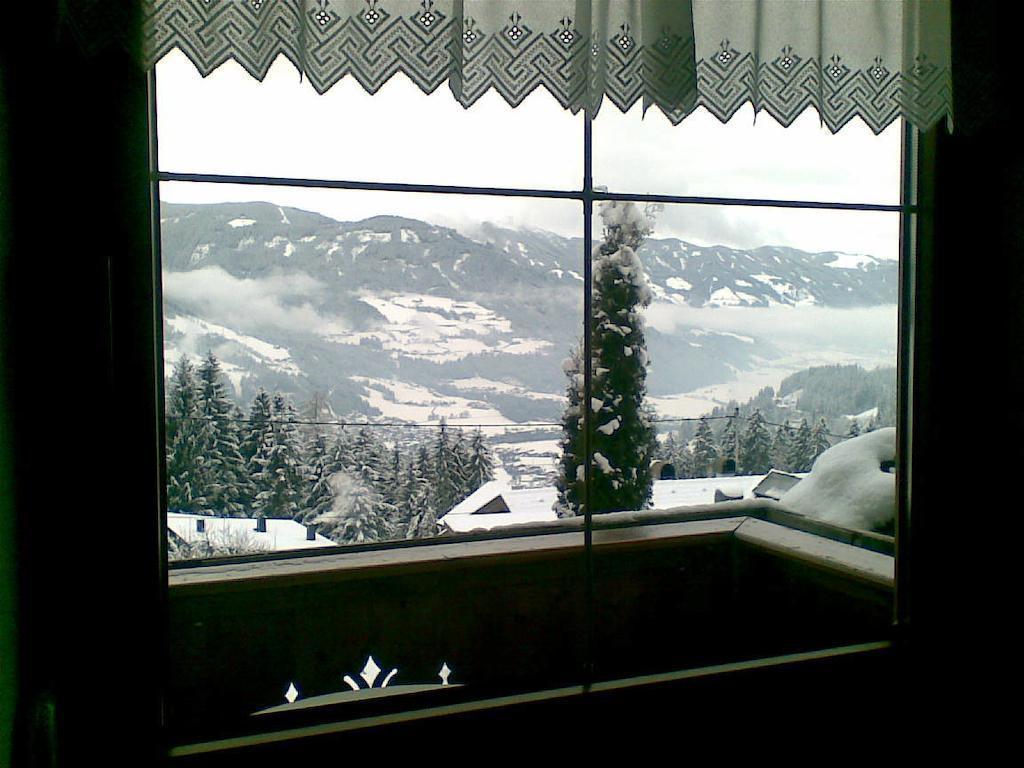 Apartment Schneeberger Stummerberg Стая снимка